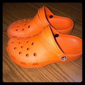 Classic CROCS
